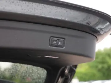 AUDI Q6 e-tron LM19 ACC Matrix LED Navi  Kamera Tech