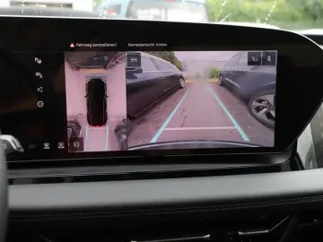 AUDI Q6 e-tron LM19 ACC Matrix LED Navi  Kamera Tech