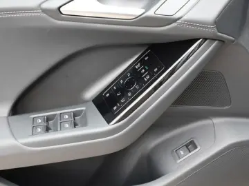 AUDI Q6 e-tron LM19 ACC Matrix LED Navi  Kamera Tech