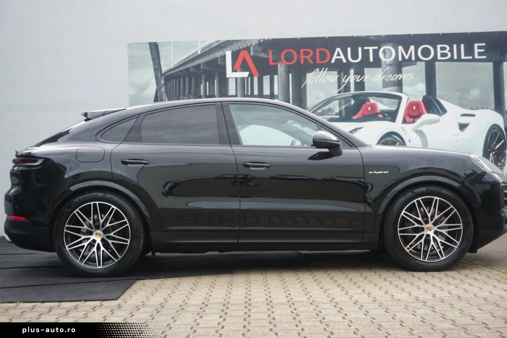 PORSCHE Cayenne Coupe E-Hybrid Luft AHK BOSE Head Up 14W