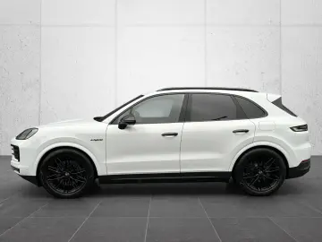 PORSCHE Cayenne E-Hybrid PANO BOSE Sportsitze