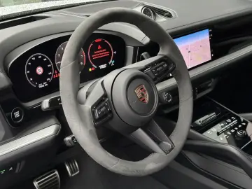 PORSCHE Cayenne E-Hybrid PANO BOSE Sportsitze