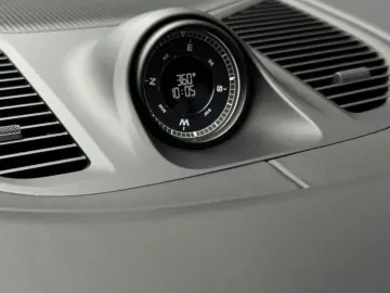 PORSCHE Cayenne E-Hybrid PANO BOSE Sportsitze