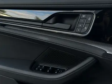 PORSCHE Panamera 4 E-Hybrid PANO 360  BOSE