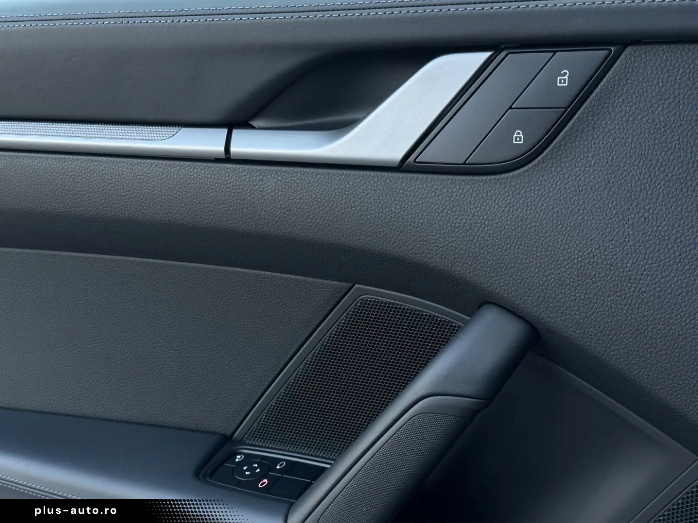 PORSCHE 992 911 Carrera S Elektrisches Schiebedach BOSE