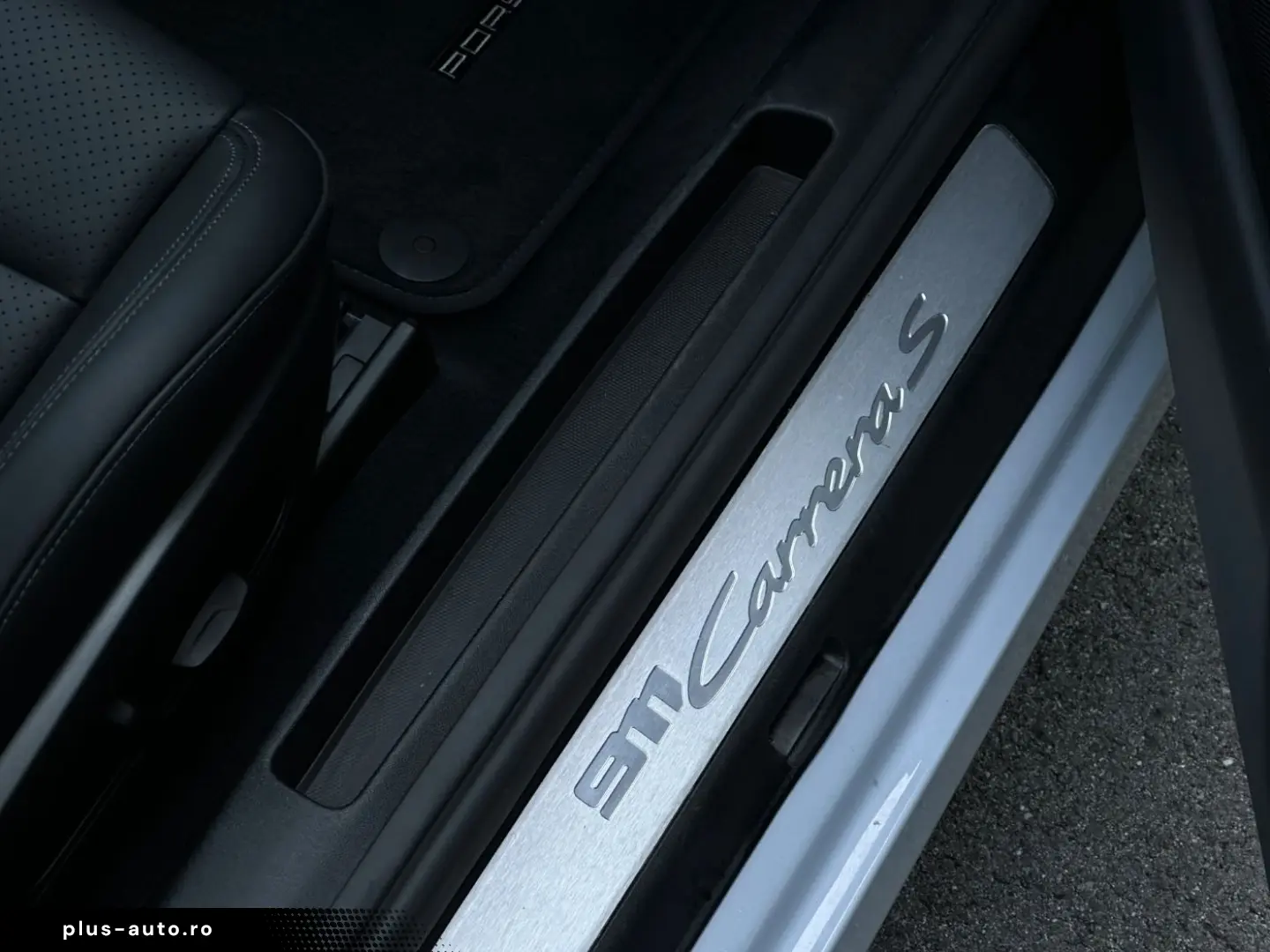PORSCHE 992 911 Carrera S Elektrisches Schiebedach BOSE