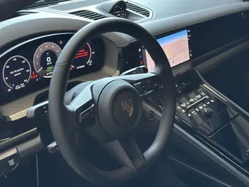 PORSCHE Panamera 4S E-Hybrid Burmester Soft-Close PANO