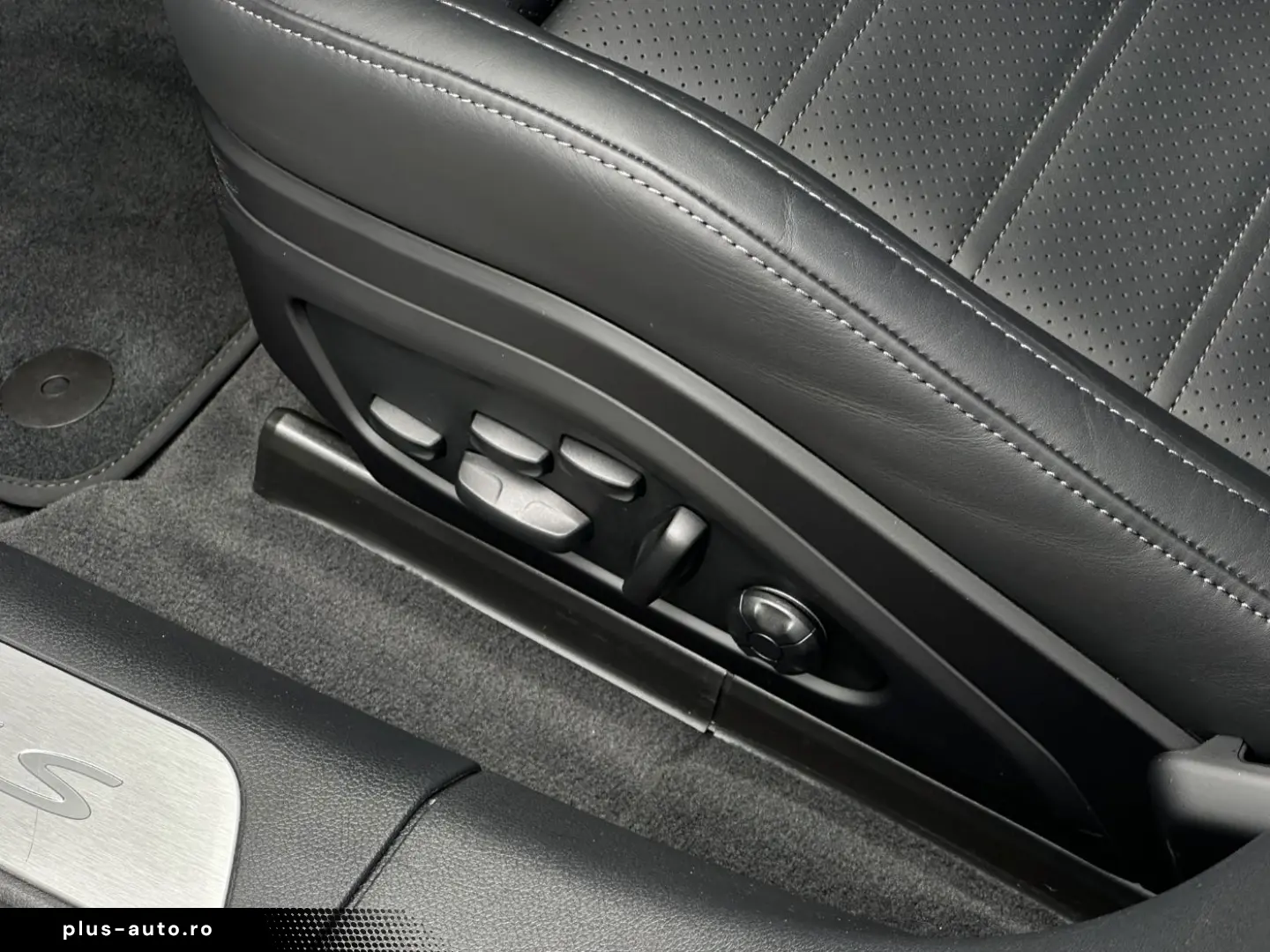 PORSCHE Panamera 4S E-Hybrid PANO Soft-Close Sportsitze