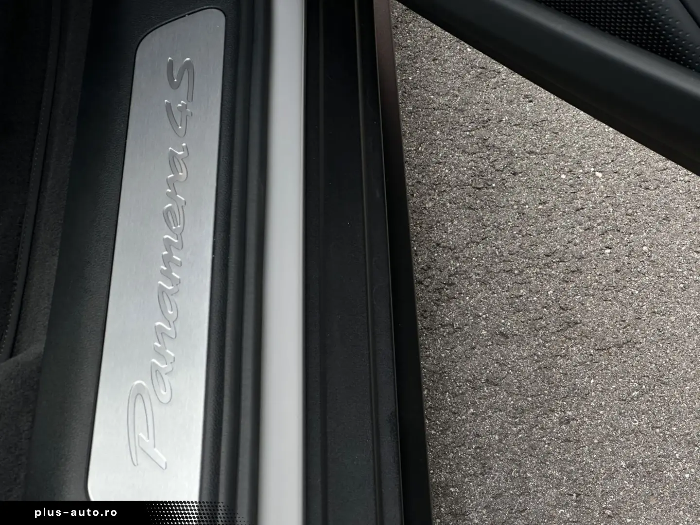 PORSCHE Panamera 4S E-Hybrid PANO Soft-Close Sportsitze