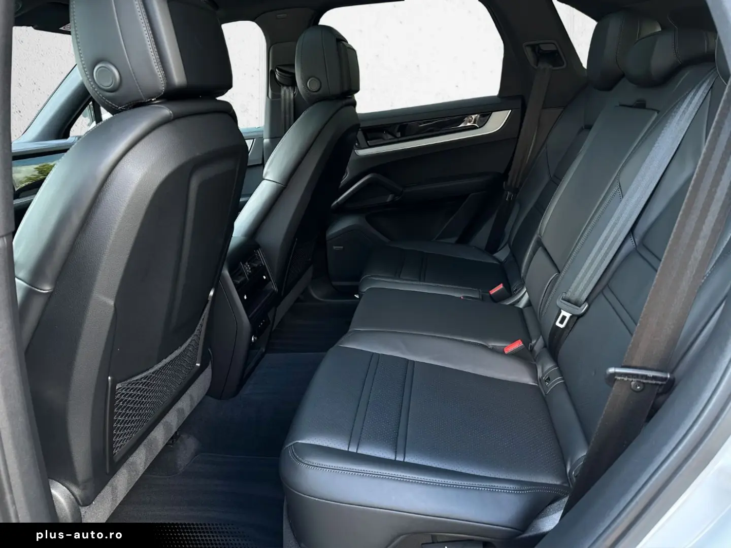 PORSCHE Cayenne E-Hybrid PANO BOSE PASM SHZ V H