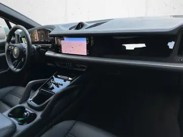 PORSCHE Cayenne E-Hybrid PANO BOSE PASM SHZ V H