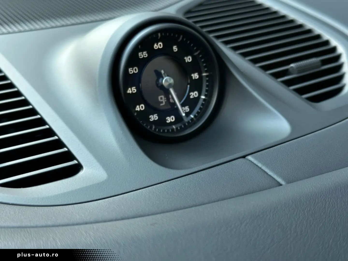 PORSCHE Cayenne E-Hybrid PANO BOSE PASM SHZ V H