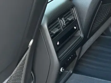 PORSCHE Cayenne E-Hybrid PANO BOSE PASM SHZ V H