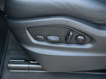 PORSCHE Cayenne E-Hybrid PANO BOSE PASM SHZ V H