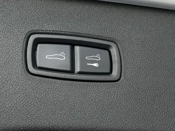 PORSCHE Cayenne E-Hybrid PANO BOSE PASM SHZ V H