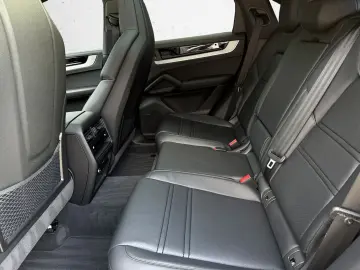 PORSCHE Cayenne E-Hybrid Coupé PASM BOSE SHZ V H