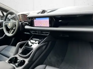 PORSCHE Cayenne E-Hybrid Coupé PASM BOSE SHZ V H