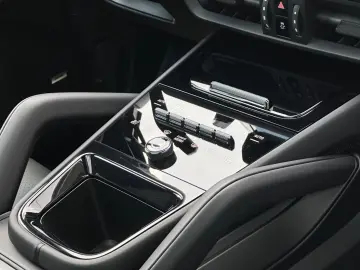 PORSCHE Cayenne E-Hybrid Coupé PASM BOSE SHZ V H