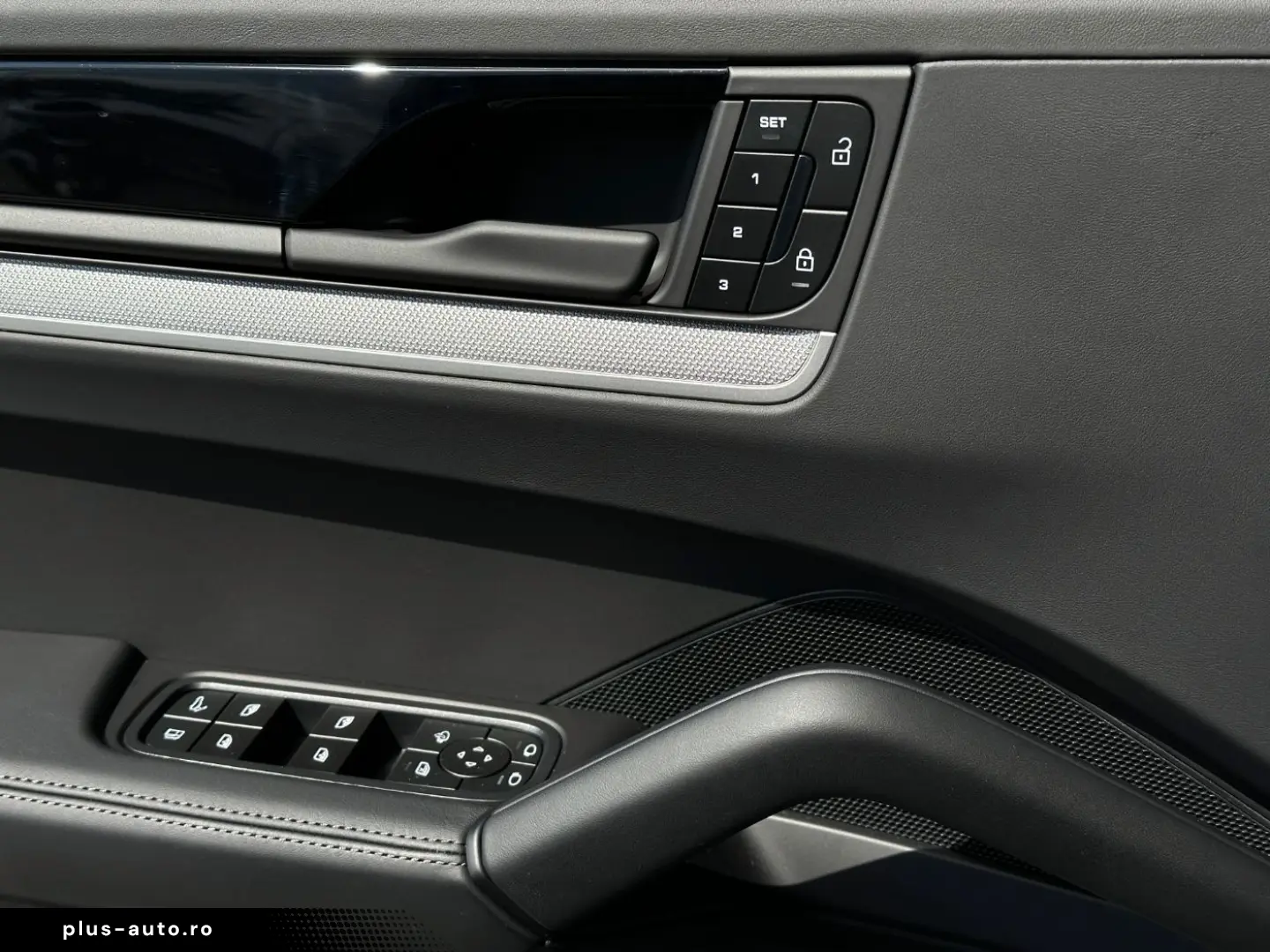 PORSCHE Cayenne E-Hybrid Coupé PASM BOSE SHZ V H