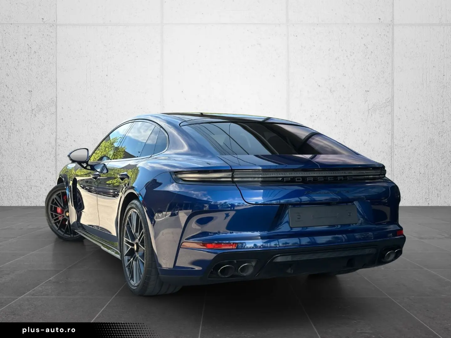 PORSCHE Panamera GTS PANO Soft-Close SHZ V H