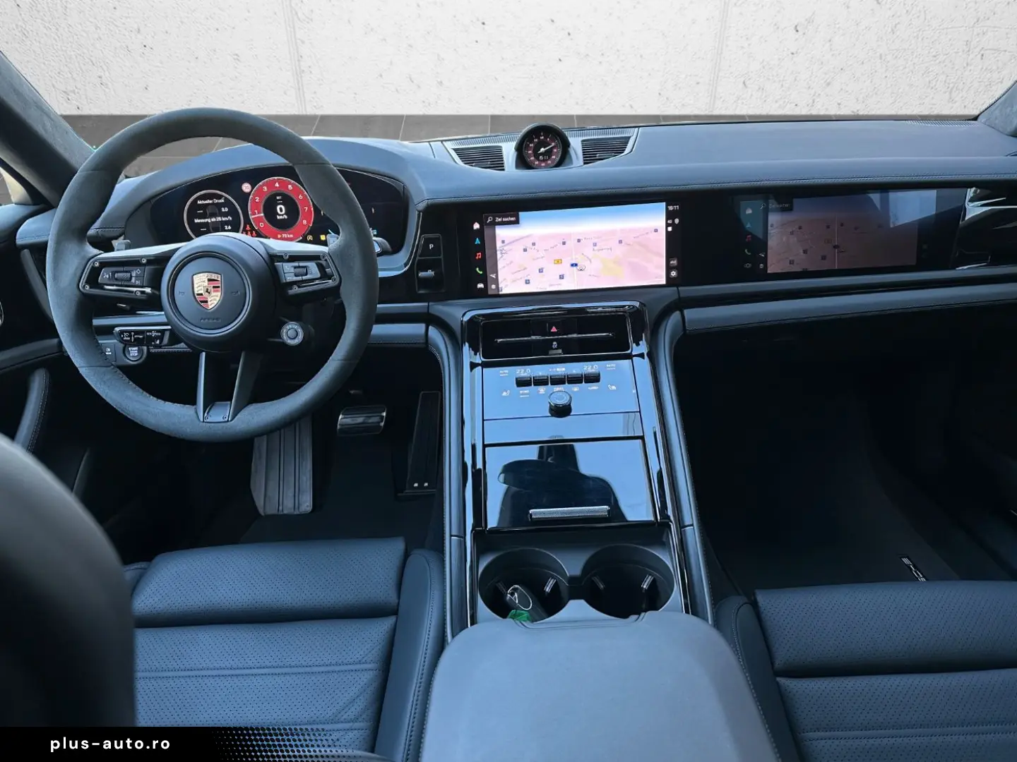 PORSCHE Panamera GTS PANO Soft-Close SHZ V H