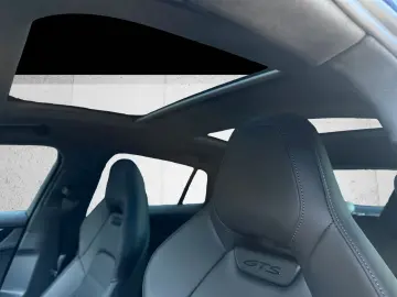 PORSCHE Panamera GTS PANO Soft-Close SHZ V H