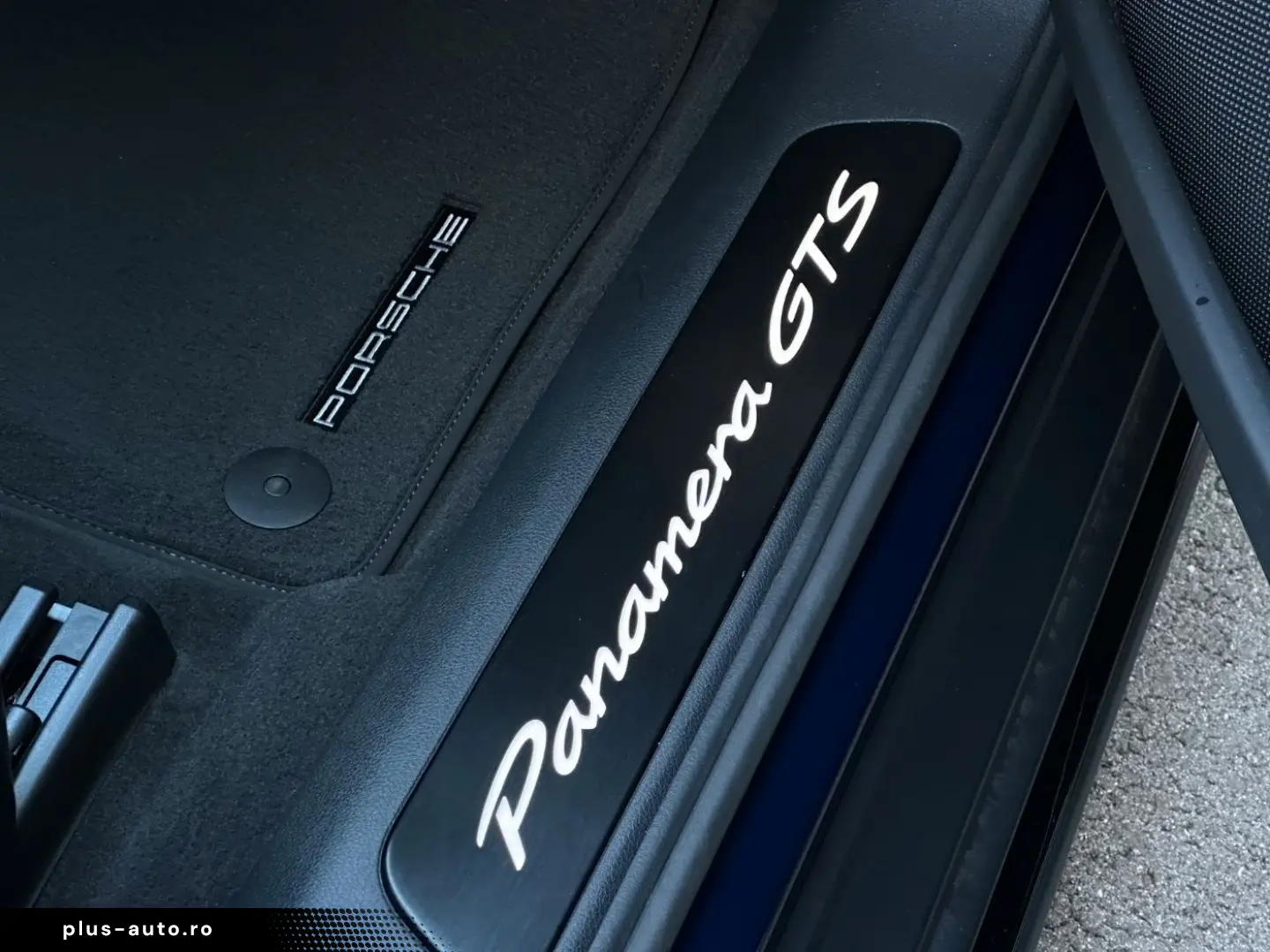 PORSCHE Panamera GTS PANO Soft-Close SHZ V H