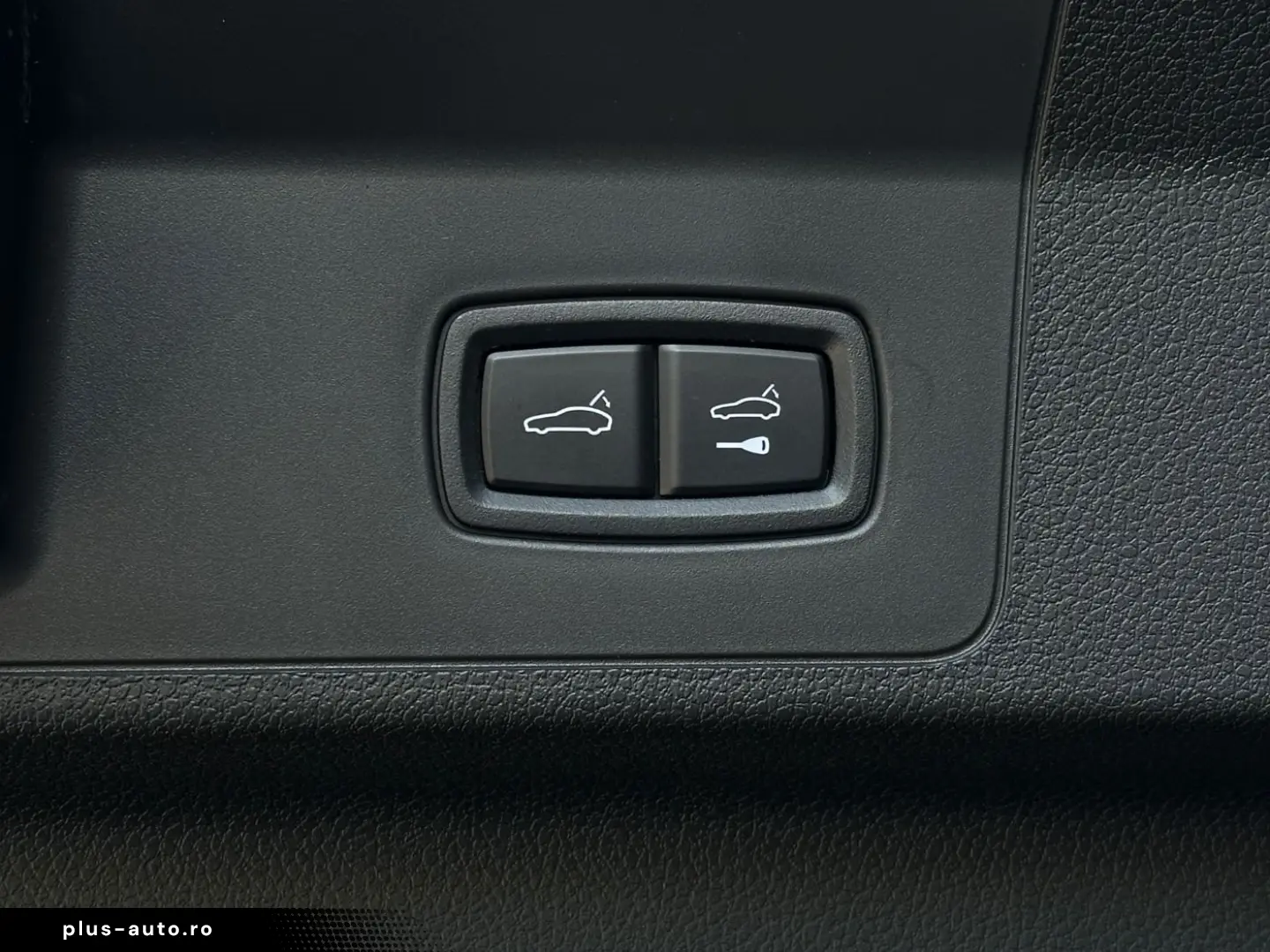 PORSCHE Panamera GTS PANO Soft-Close SHZ V H