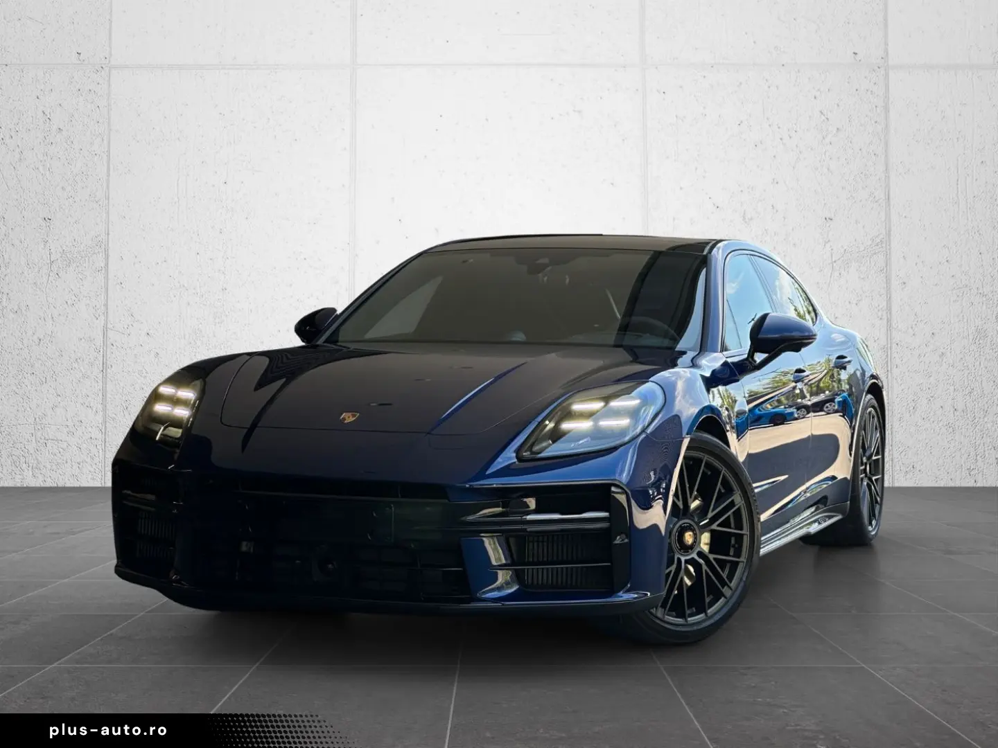 PORSCHE Panamera GTS PANO Soft-Close SHZ V H