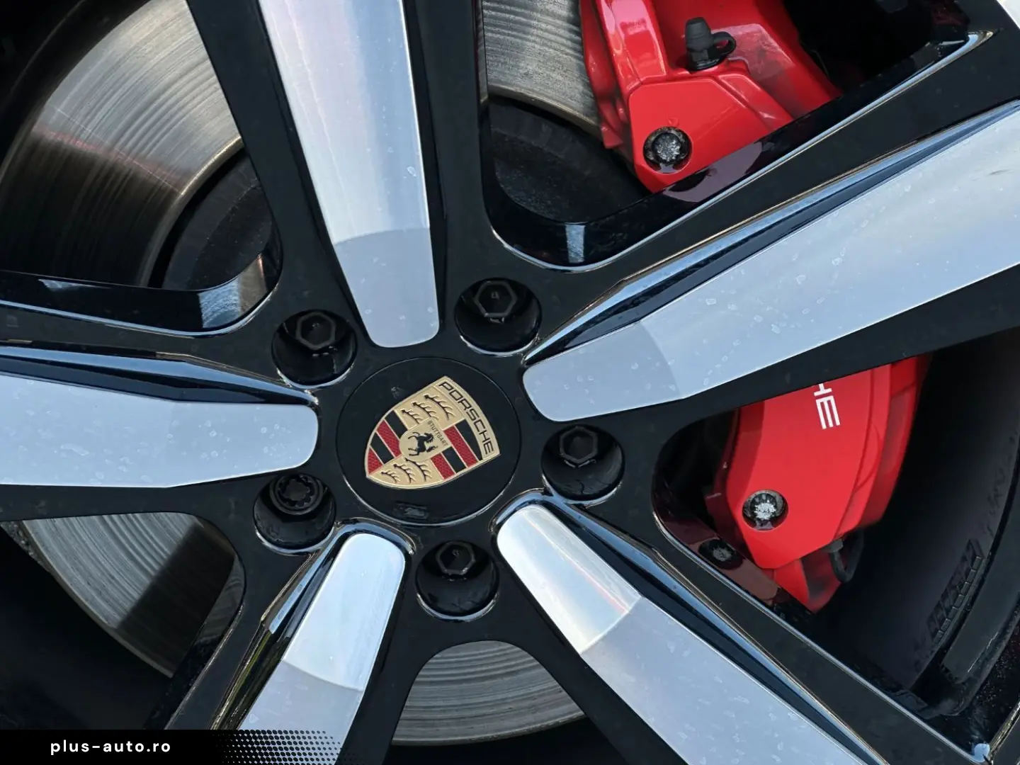 PORSCHE Cayenne GTS PANO Beifahrerdisplay SHZ V H
