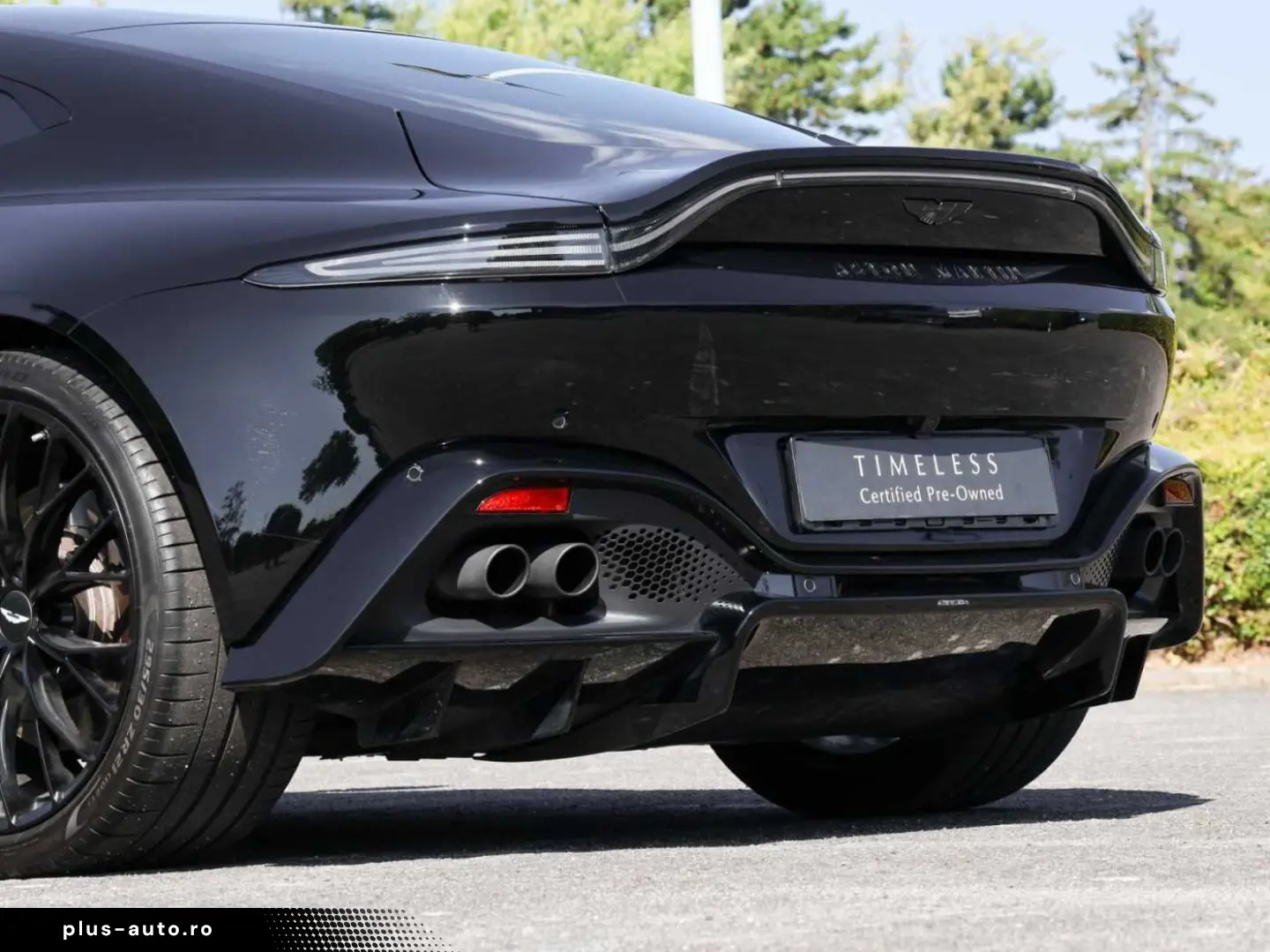 ASTON MARTIN V8 Vantage Coupé