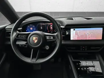PORSCHE Macan 4 PANO PASM SHZ
