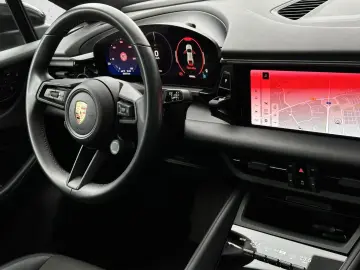 PORSCHE Macan 4 PANO PASM SHZ