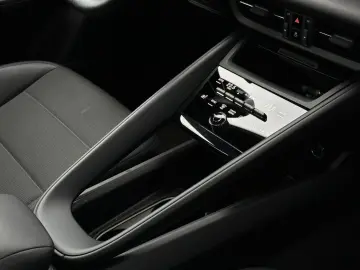 PORSCHE Macan 4 PANO PASM SHZ