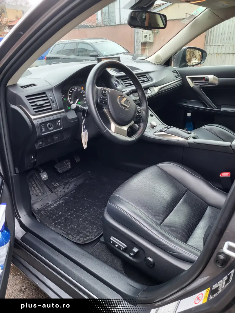 Lexus CT 200h - stare perfecta