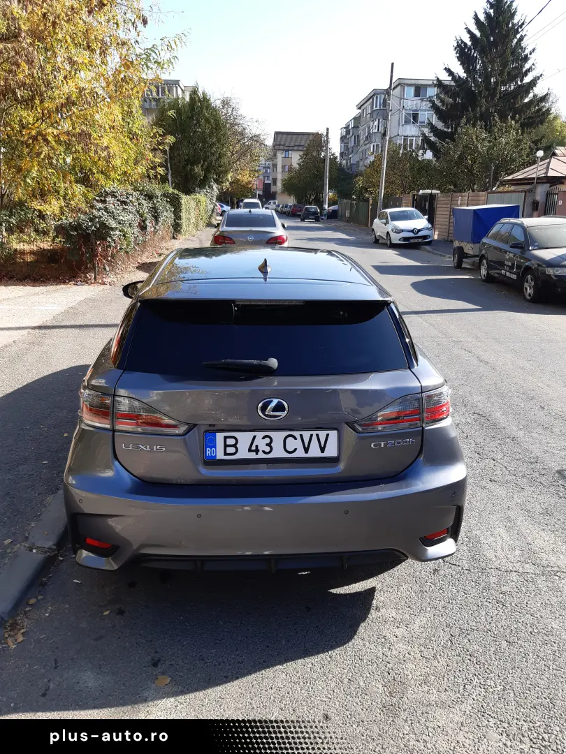 Lexus CT 200h - stare perfecta