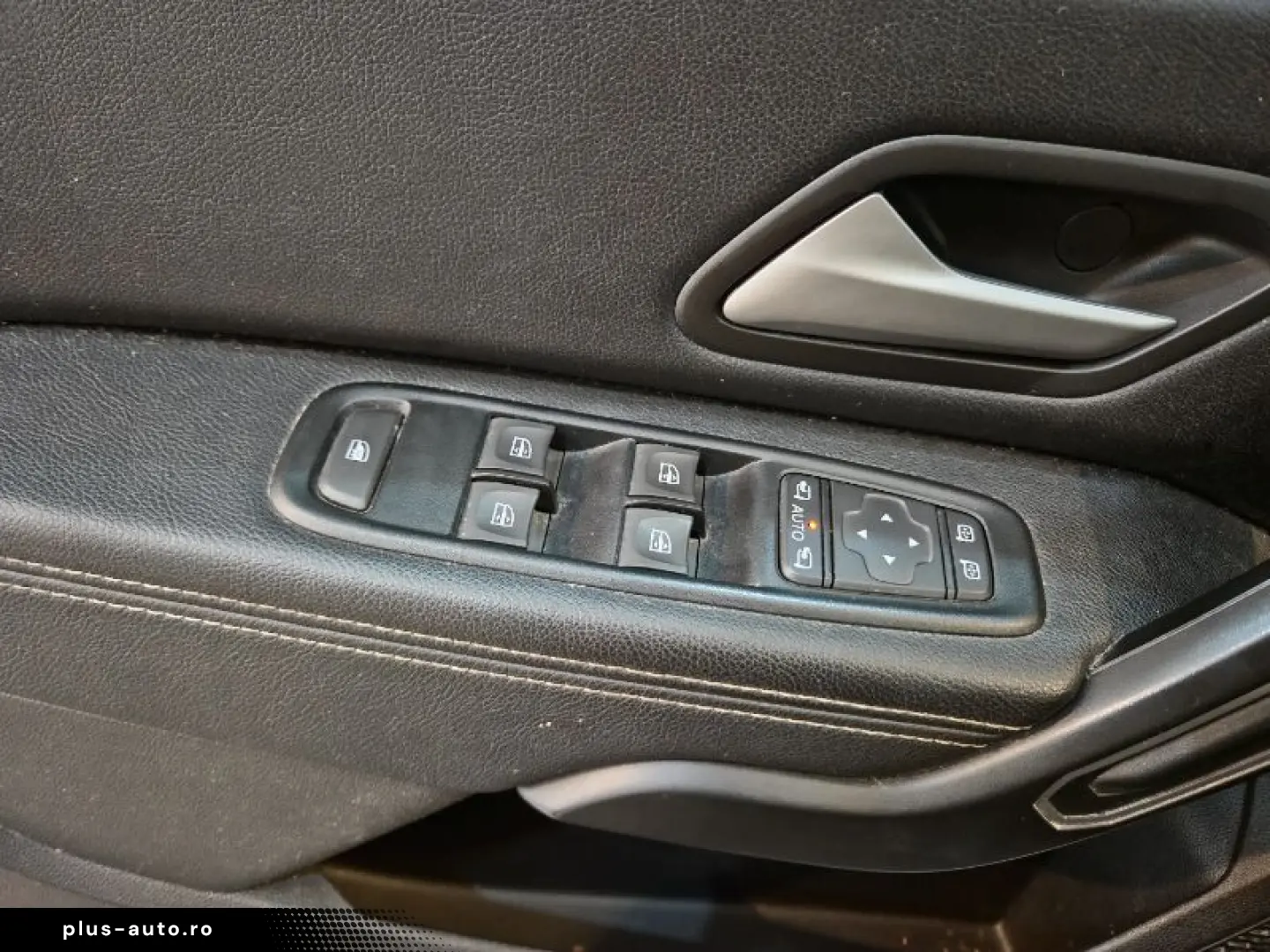 DACIA DUSTER 1.0 ECO-G 100CP Journey Plus