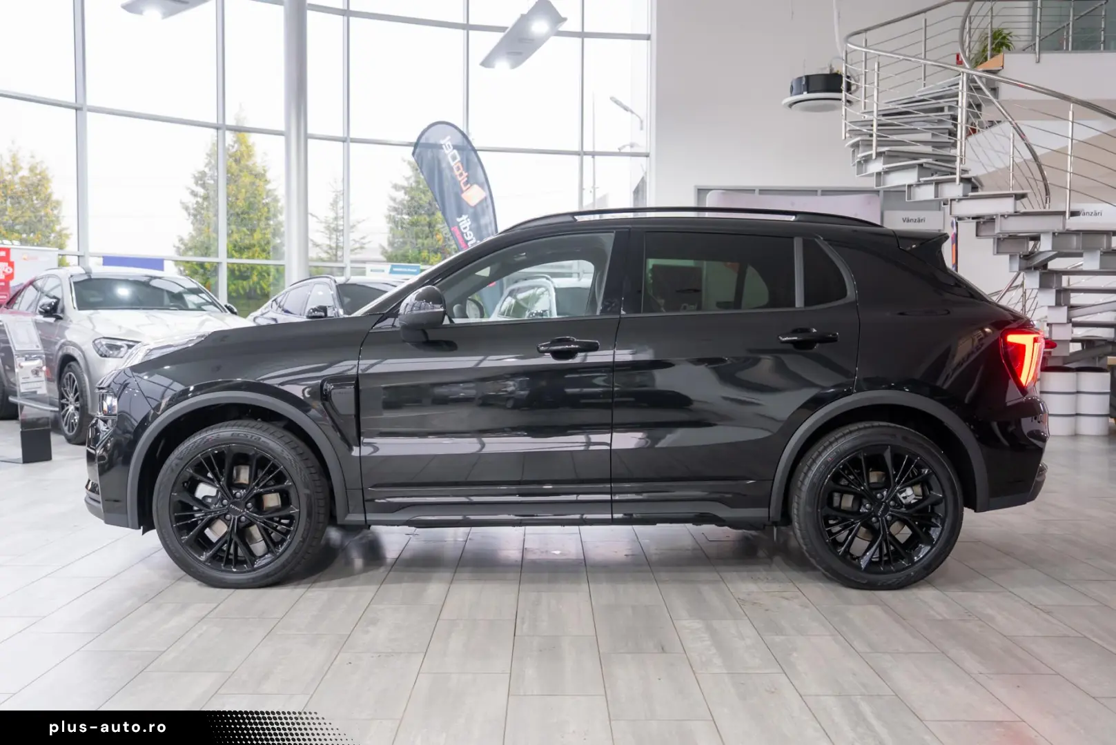 LYNK & CO LYNK & CO 1.5 PHEV A T 7DCT FWD PHEV MY25