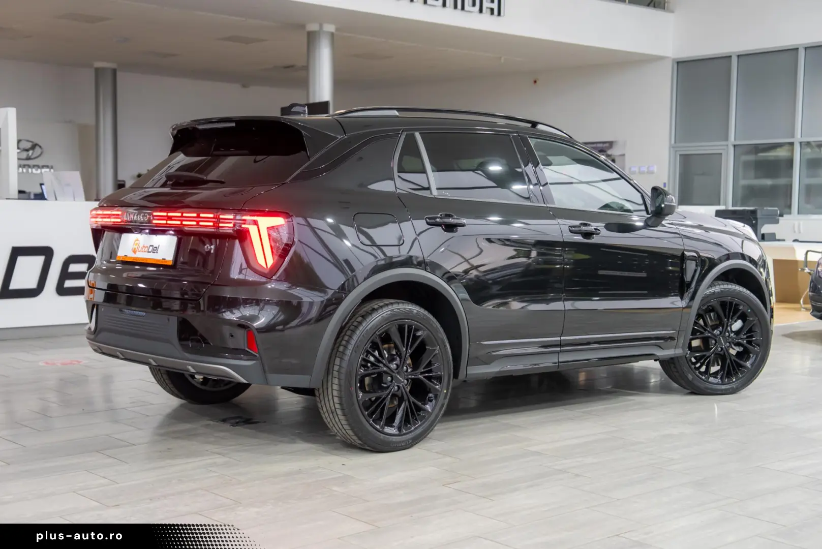 LYNK & CO LYNK & CO 1.5 PHEV A T 7DCT FWD PHEV MY25