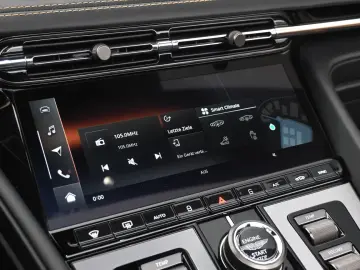 ASTON MARTIN DB12 Volante Dark Chrome Full PPF