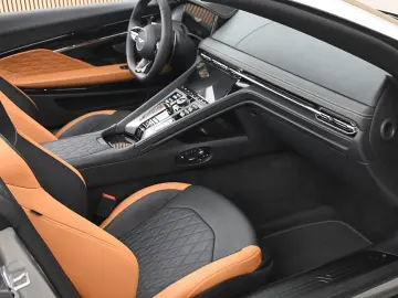 ASTON MARTIN DB12 Volante Dark Chrome Full PPF
