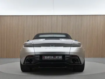ASTON MARTIN DB12 Volante Dark Chrome Full PPF