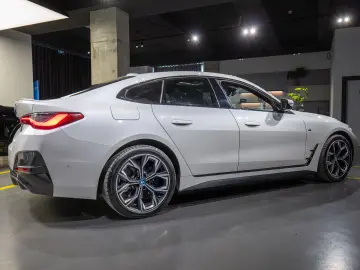BMW i4 eDrive40 GranCoupe M Sport Pro Mineral White