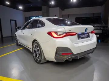 BMW i4 eDrive40 GranCoupe M Sport Pro Mineral White