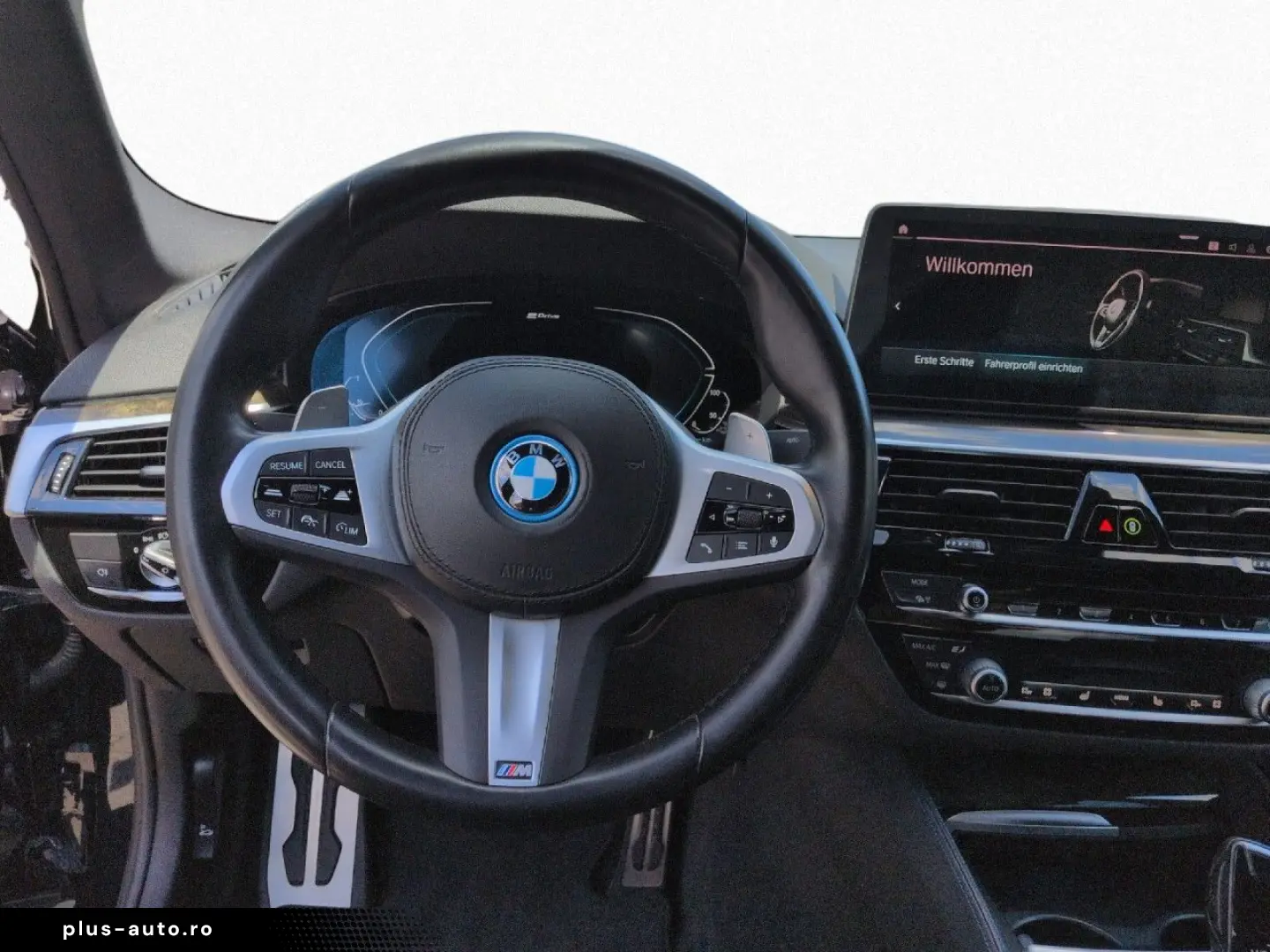 BMW 530e M Sport HuD ACC AHK LCProf Kamera AdapLED