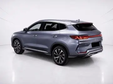 BYD SEAL U DM-i 18.3 kWh AWD Design Sofort Verfügbar