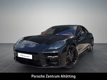 Porsche Panamera Turbo S E-Hybrid   SportDesign schwarz