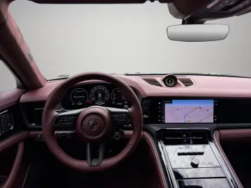 Porsche Panamera Turbo S E-Hybrid   SportDesign schwarz