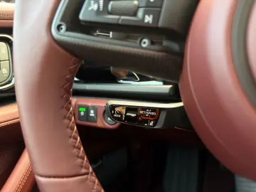 Porsche Panamera Turbo S E-Hybrid   SportDesign schwarz