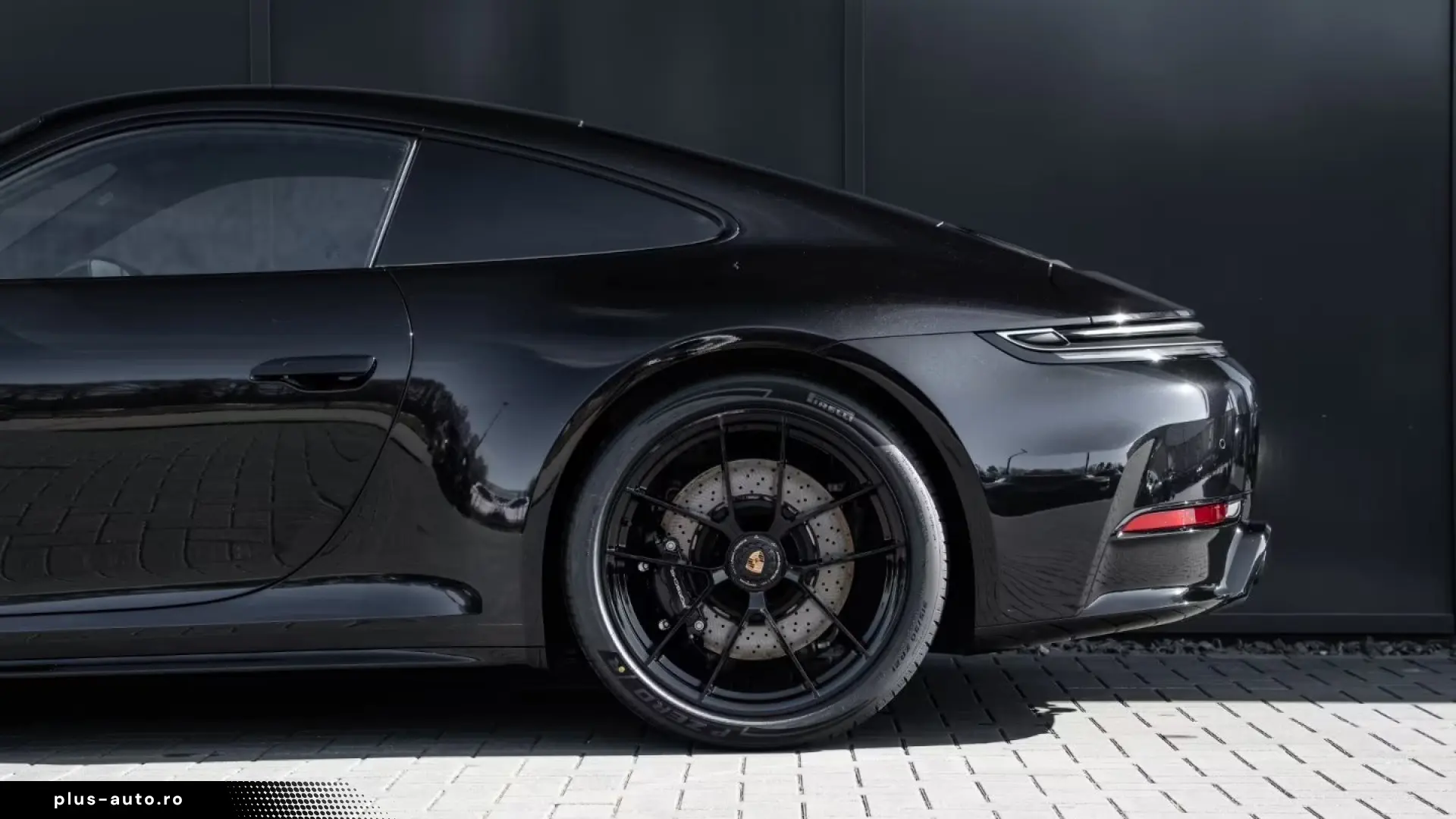Porsche 992 911 Carrera 4 GTS Liftsystem-VA Sitzbelüftun